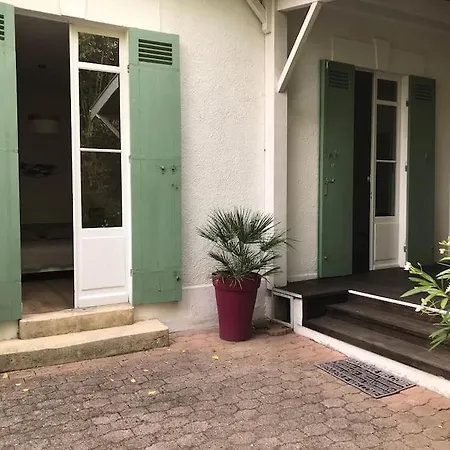 Arcachon- 600 M De La Plage-au Calme-8 Couchages Holiday home